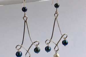 Silver chandelier-style earrings with black and white freshwater pearls